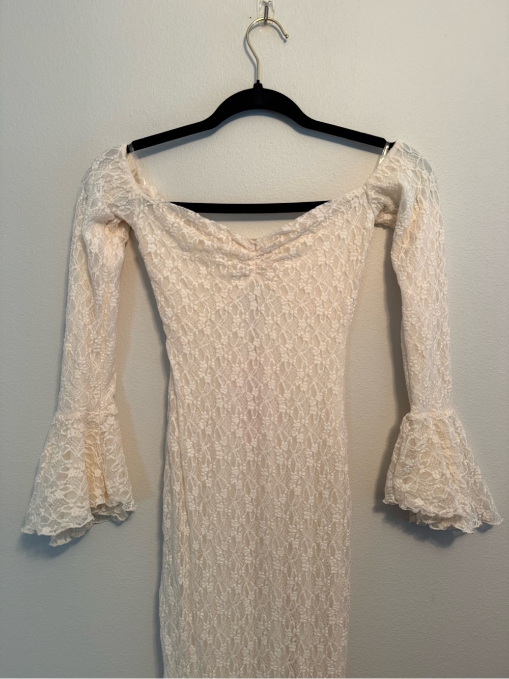 NEW Oh Polly Verena Ivory Off-Shoulder Ruffle Lace Mermaid Bodycon Maxi Dress XS - Picture 6 of 10